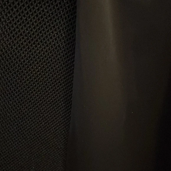 DKNY dress. NWOT. Size 6 - Picture 6 of 12